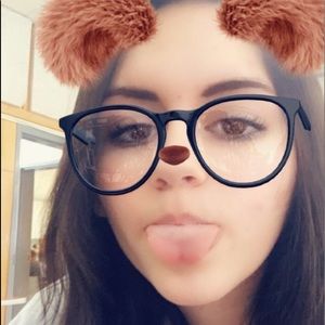 Meet your Posher, Jocelyn